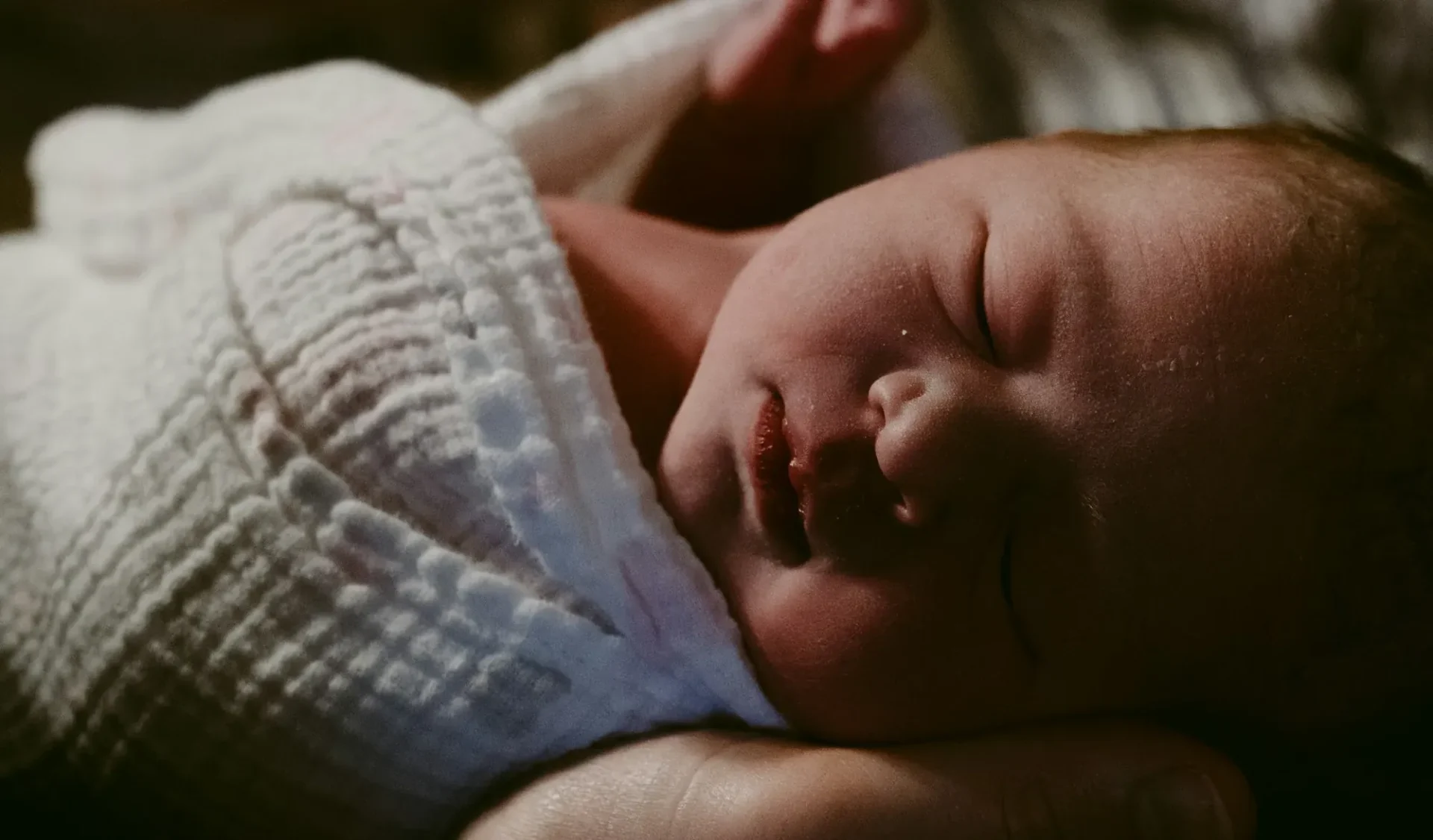 dk maieftika arthra hero newborn